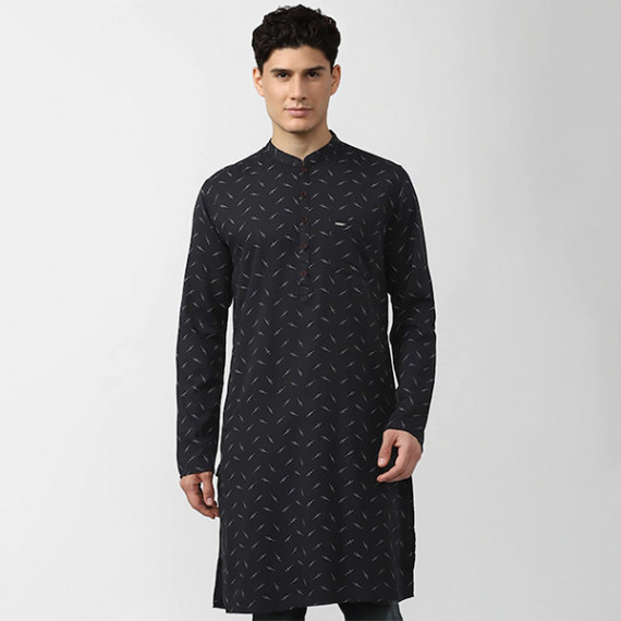 http://3.7.113.133/products/men-black-geometric-printed-kurta-1