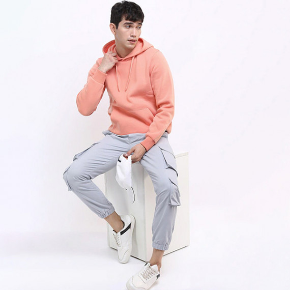 http://3.7.113.133/products/men-peach-coloured-hooded-sweatshirt