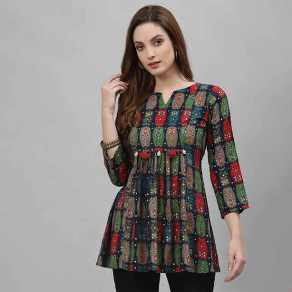 http://3.7.113.133/products/blue-green-viscose-rayon-printed-tunic