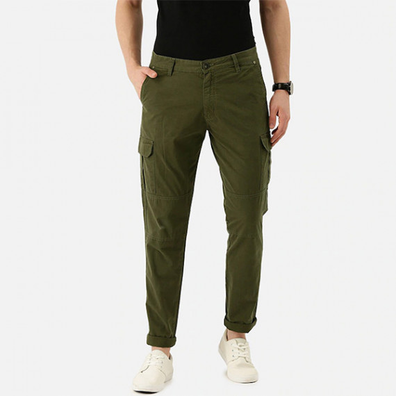 http://3.7.113.133/products/men-olive-slim-fit-pure-cotton-cargos-trousers