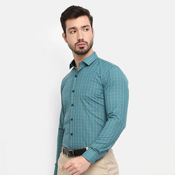 http://3.7.113.133/products/men-green-checked-formal-shirt