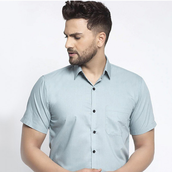 http://3.7.113.133/products/men-sea-green-regular-fit-solid-casual-shirt