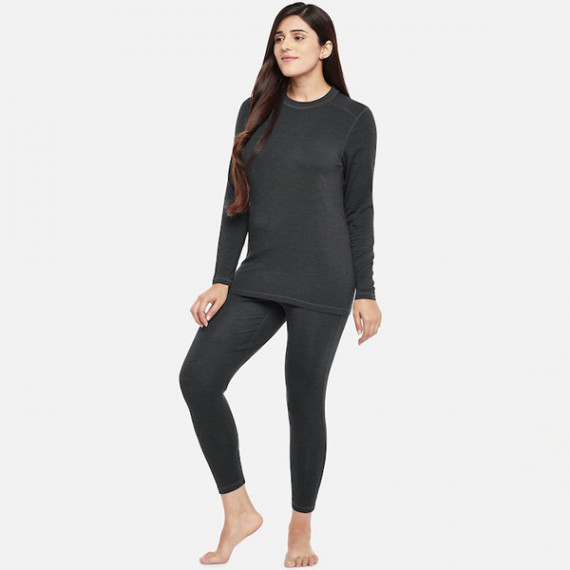 http://3.7.113.133/products/women-charcoal-grey-solid-merino-wool-bamboo-full-sleeves-thermal-tops