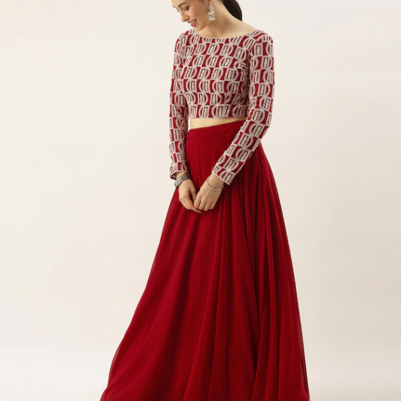 http://3.7.113.133/products/maroon-embroidered-thread-work-ready-to-wear-lehenga-blouse-with-dupatta